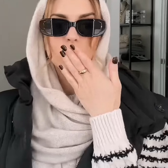 Rudsak scarf beige with rabbit fur one size - Picture 9 of 9